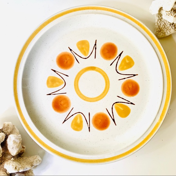 ⚡️SOLD⚡️MIDMOD SUNBEAM PLATES - Set of 4 - Picture 7 of 8